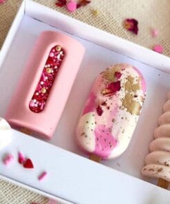 Alternative view of Chique Cakesicle Mould